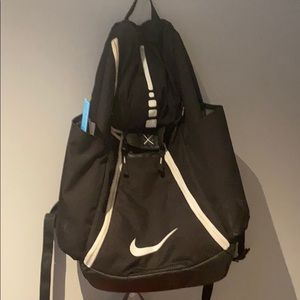 Nike black elite bag